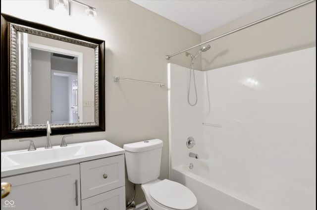 7206 Forrester Lane, Indianapolis, IN 46217