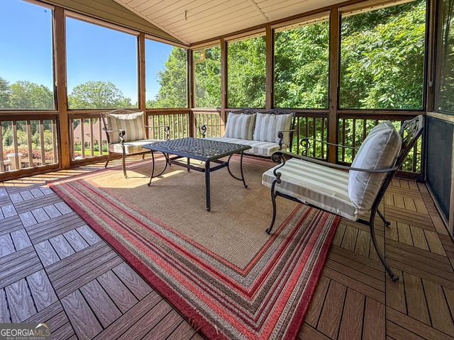 1917 Albert Reid Road, Cleveland, GA 30528