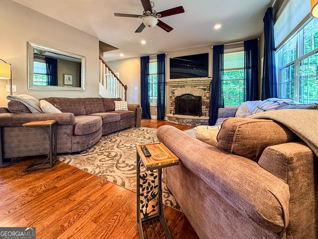 1917 Albert Reid Road, Cleveland, GA 30528