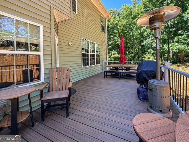 1917 Albert Reid Road, Cleveland, GA 30528