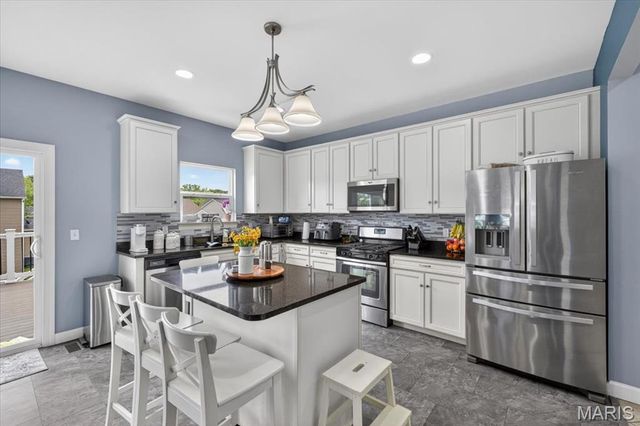 403 Wilmer Meadow Drive, Wentzville, MO 63385