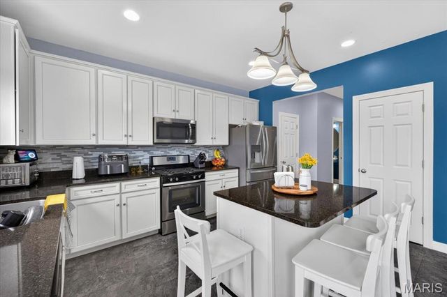 403 Wilmer Meadow Drive, Wentzville, MO 63385