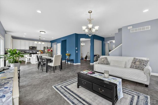403 Wilmer Meadow Drive, Wentzville, MO 63385