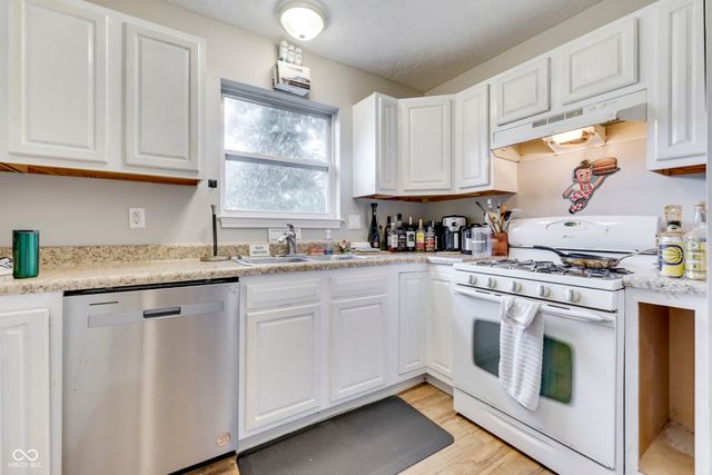 918 N Woodburn Avenue, Bloomington, IN 47404