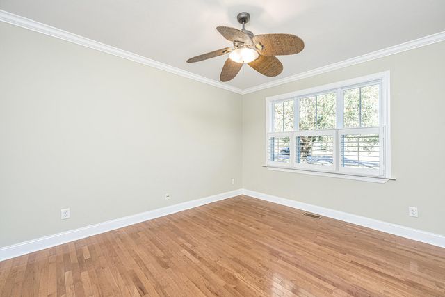 329 Ayers Circle, Summerville, SC 29485