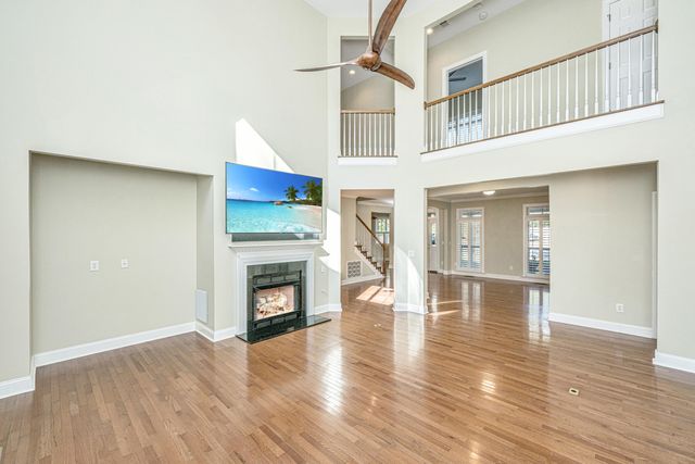 329 Ayers Circle, Summerville, SC 29485