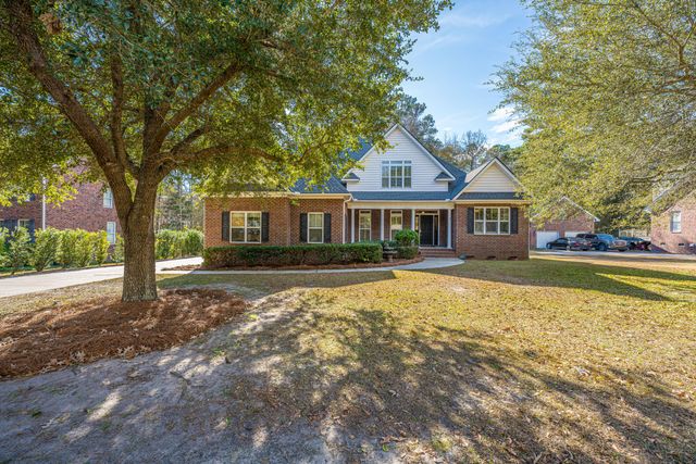 329 Ayers Circle, Summerville, SC 29485
