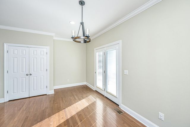 329 Ayers Circle, Summerville, SC 29485