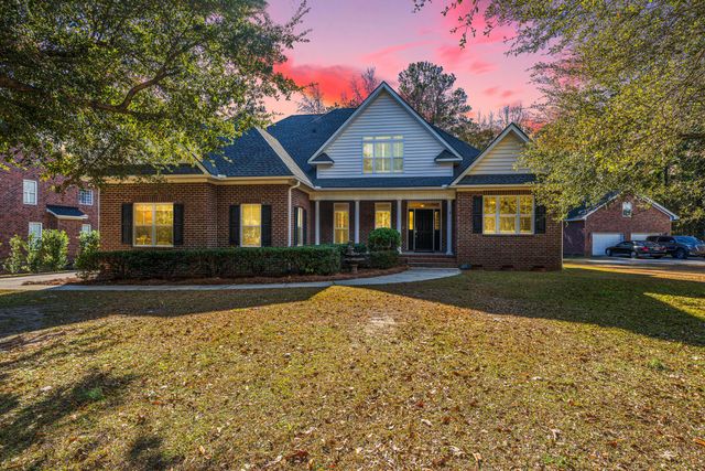329 Ayers Circle, Summerville, SC 29485