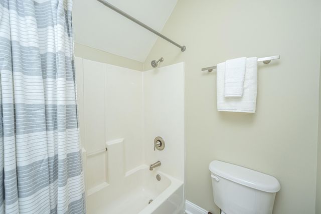 329 Ayers Circle, Summerville, SC 29485