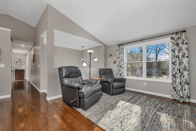 125 Chestnut Hill Road, Farmington, NH 03835