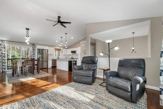 125 Chestnut Hill Road, Farmington, NH 03835