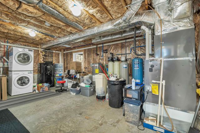 125 Chestnut Hill Road, Farmington, NH 03835