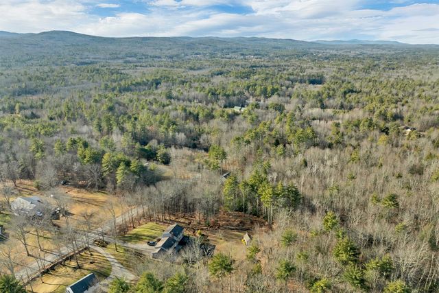 125 Chestnut Hill Road, Farmington, NH 03835