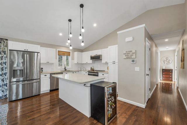 125 Chestnut Hill Road, Farmington, NH 03835