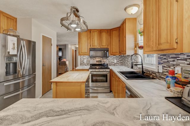 6859 Paradise Park, Boston Twp, MI 48881