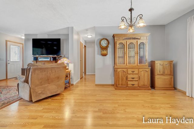 6859 Paradise Park, Boston Twp, MI 48881