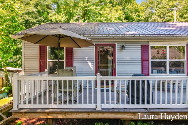 6859 Paradise Park, Boston Twp, MI 48881