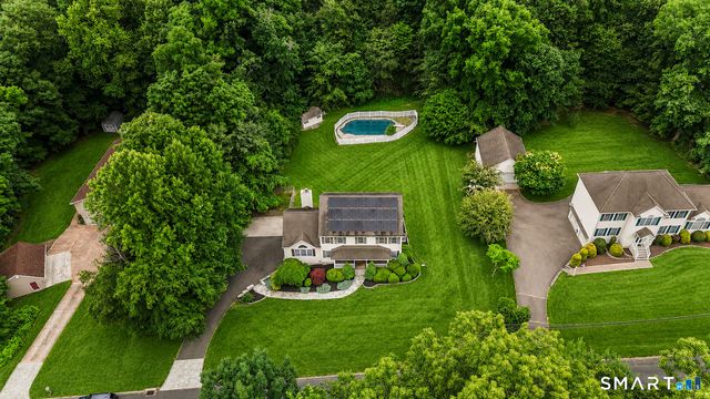 36 Little Fox Run, Shelton, CT 06484