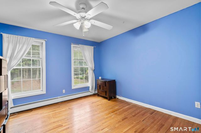 36 Little Fox Run, Shelton, CT 06484