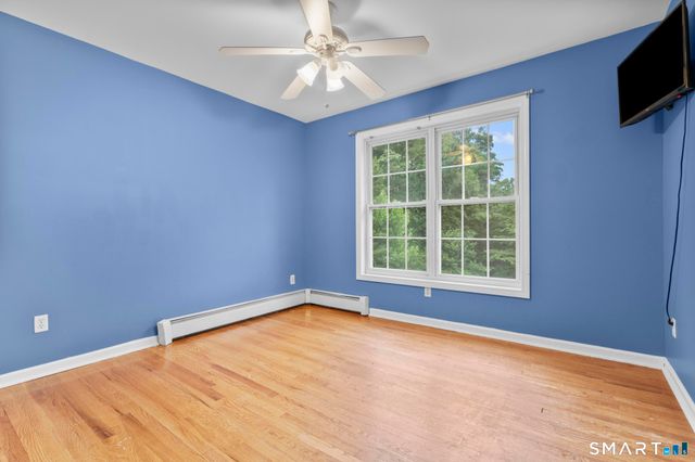 36 Little Fox Run, Shelton, CT 06484