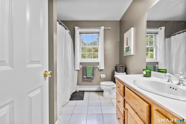 36 Little Fox Run, Shelton, CT 06484