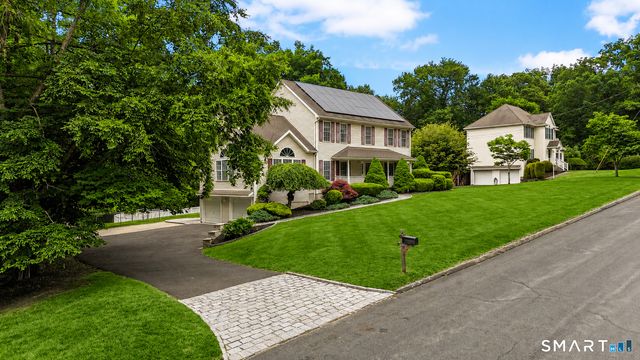 36 Little Fox Run, Shelton, CT 06484