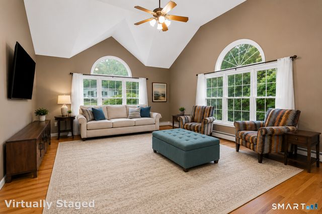 36 Little Fox Run, Shelton, CT 06484
