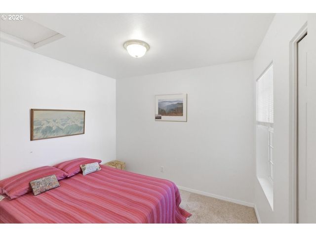 489 Ne CONIFER Blvd, Corvallis, OR 97330