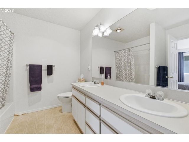 489 Ne CONIFER Blvd, Corvallis, OR 97330