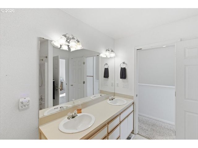 489 Ne CONIFER Blvd, Corvallis, OR 97330
