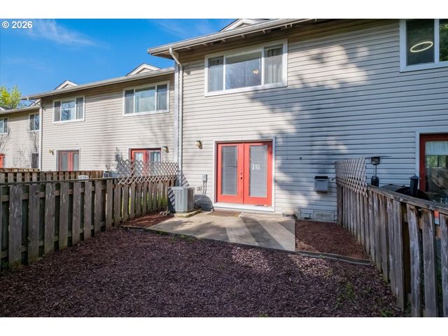 489 Ne CONIFER Blvd, Corvallis, OR 97330
