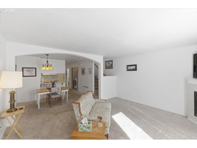 489 Ne CONIFER Blvd, Corvallis, OR 97330