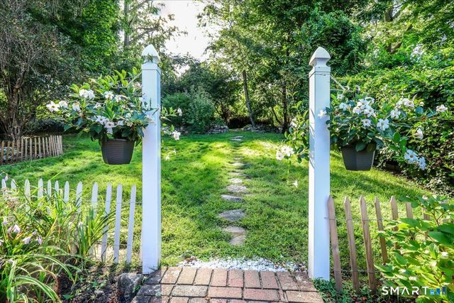 44 Palmer Street, Stamford, CT 06907