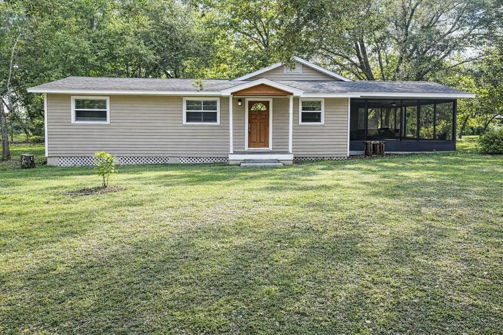 10019 CURLEY ROAD, San Antonio, FL 33576