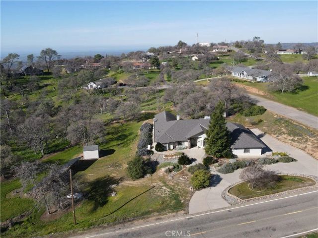 41766 John Muir Drive, Coarsegold, CA 93614