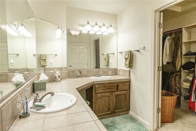 41766 John Muir Drive, Coarsegold, CA 93614