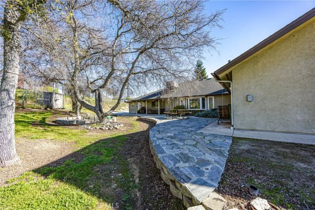 41766 John Muir Drive, Coarsegold, CA 93614