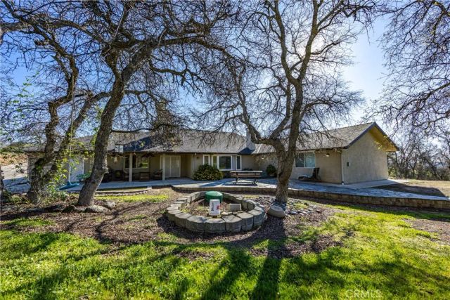 41766 John Muir Drive, Coarsegold, CA 93614