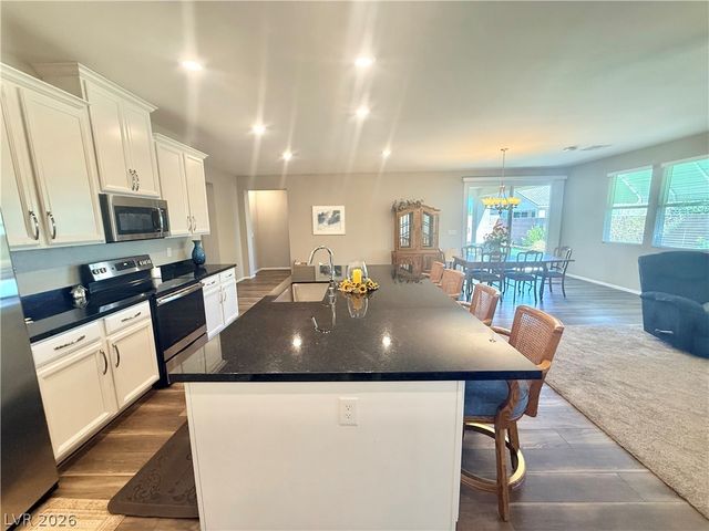 2697 Blossom Avenue, Pahrump, NV 89048