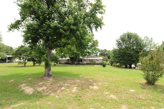 1967 Hopson Drive, Athens, TX 75752