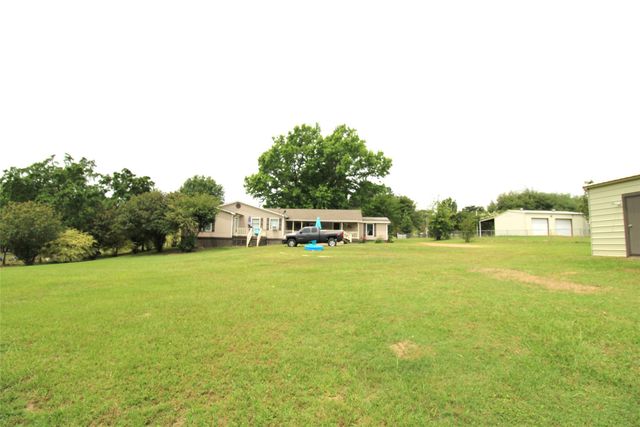 1967 Hopson Drive, Athens, TX 75752