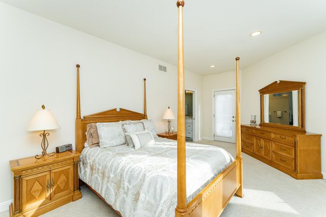 3324 Fox Hollow Lane SW, Rochester, MN 55902