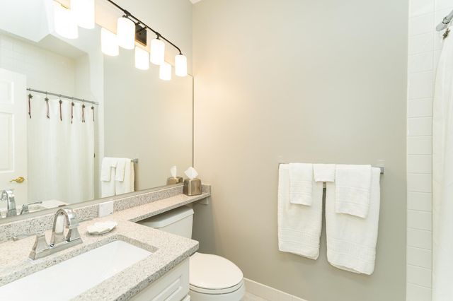 3324 Fox Hollow Lane SW, Rochester, MN 55902