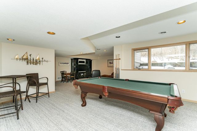 3324 Fox Hollow Lane SW, Rochester, MN 55902