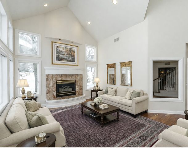 3324 Fox Hollow Lane SW, Rochester, MN 55902