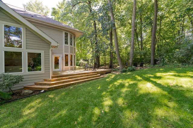 3324 Fox Hollow Lane SW, Rochester, MN 55902