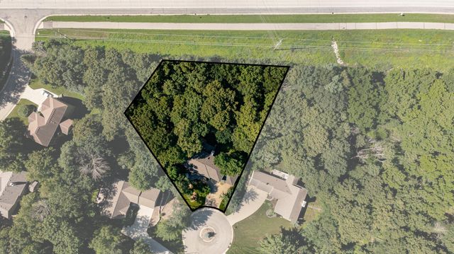 3324 Fox Hollow Lane SW, Rochester, MN 55902