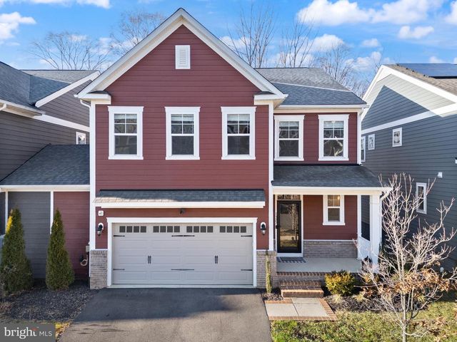 1527 MEADOWLARK GLEN RD, Dumfries, VA 22026