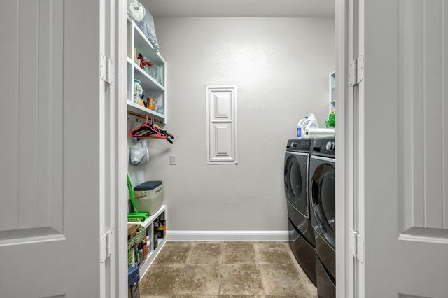 9411 Brannok Lane, Tomball, TX 77375